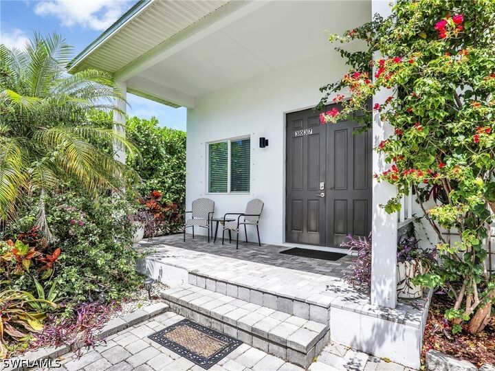Property Photo:  3037 Lunar Street  FL 34112 