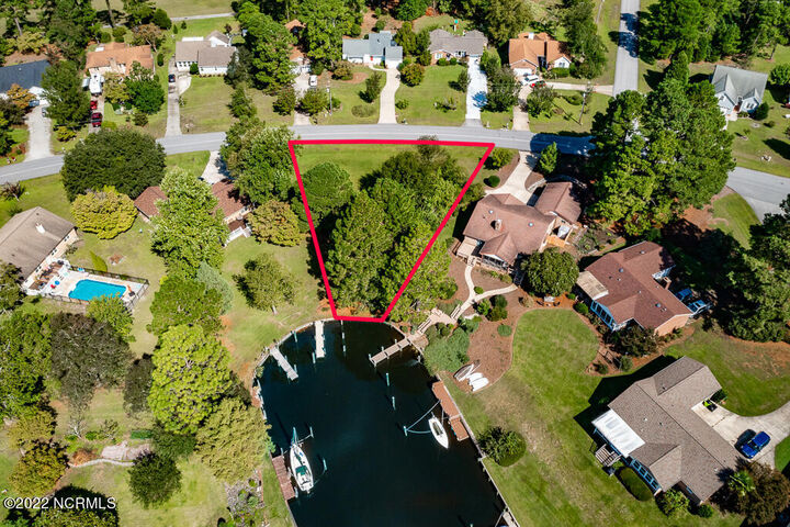 Property Photo: 1304 Pelican Drive NC 28560