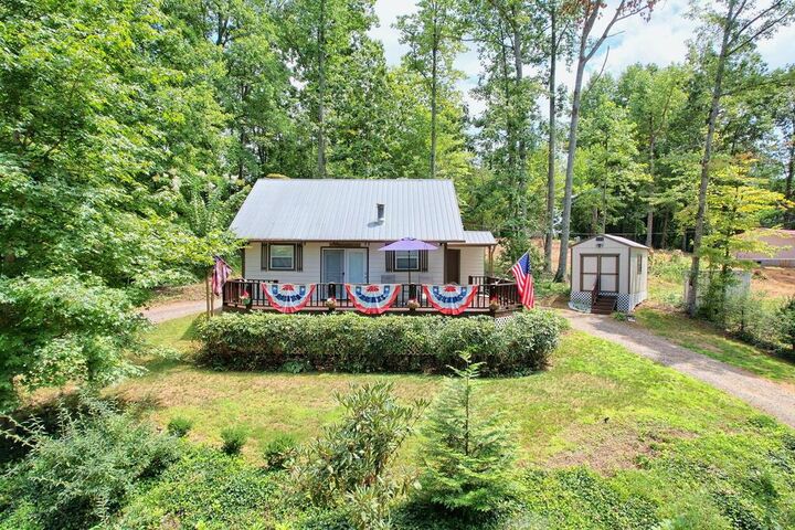 Property Photo:  3259 Coffey Lane  GA 30585 