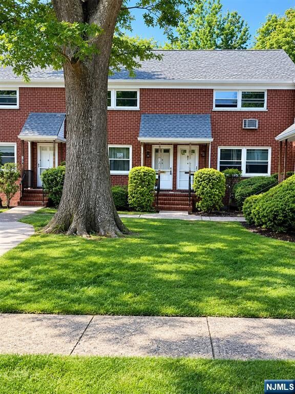 Property Photo:  15-46 A Plaza Road A  NJ 07410 