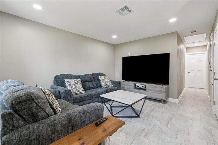 Property Photo:  24 Furman Circle  LA 70065 