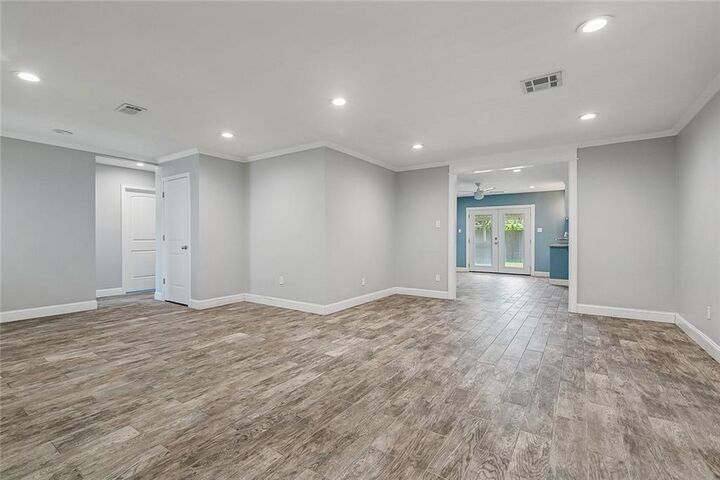 Property Photo: 1621 Hall Avenue LA 70003