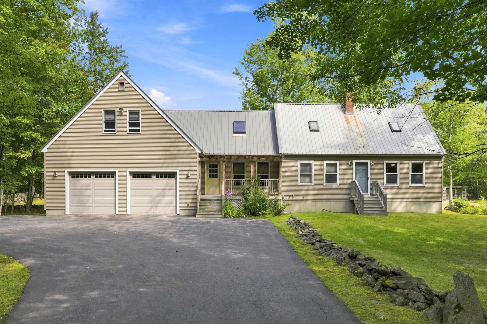 Property Photo: 24 Little Lane NH 03046