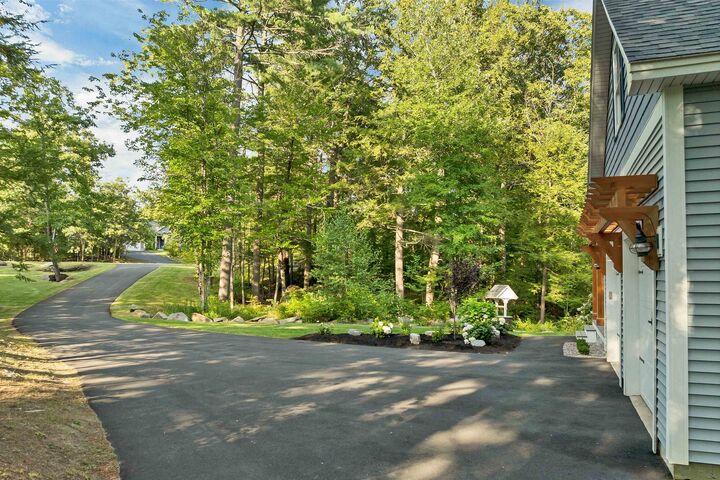 Property Photo: 33 Beaverside Drive NH 03226