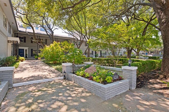 Property Photo: 6234 Bandera Avenue D TX 75225