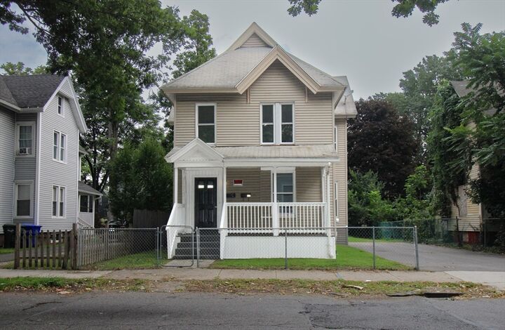 Property Photo:  129 Catharine St  MA 01109 