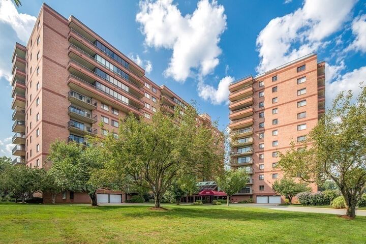 Property Photo:  3920 Mystic Valley Pkwy 410  MA 02155 