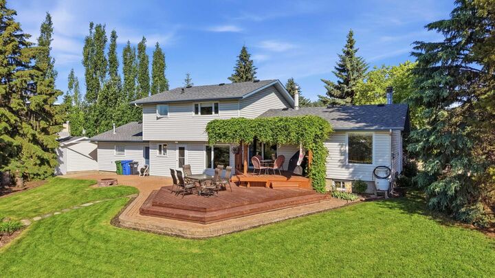 Property Photo:  7 Oslo Close  AB T4N 5A5 