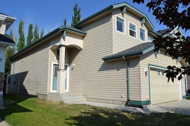 Property Photo:  249 Evansmeade Circle NW  AB T3P 1B4 