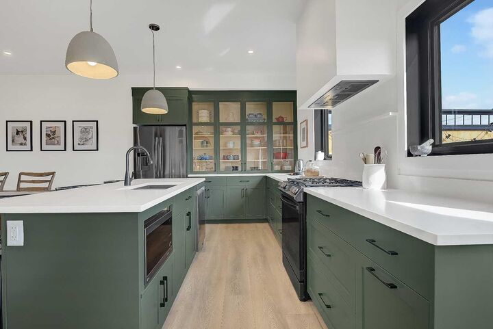 Property Photo:  8613 88 Street  AB T8X 0P5 