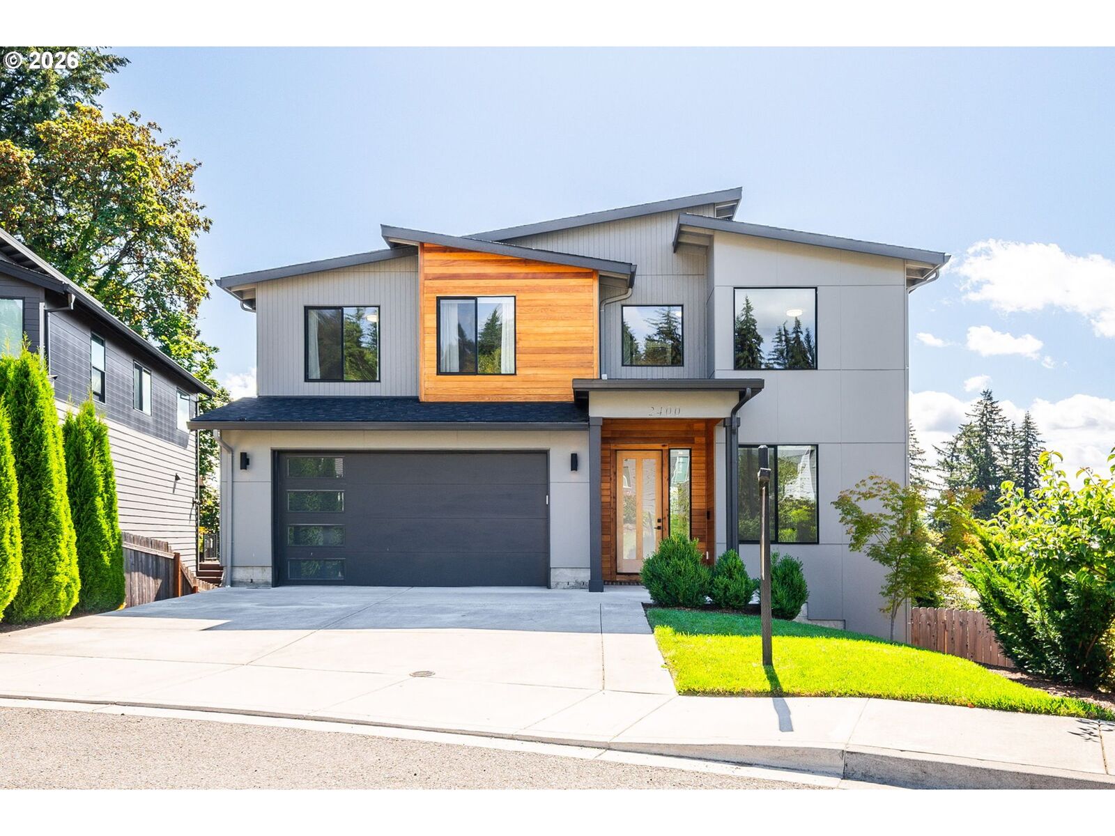 Property Photo: 2400 N S St WA 98671