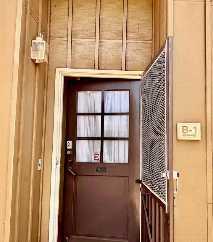 Property Photo: 100 Lio Pl B1 HI 96770