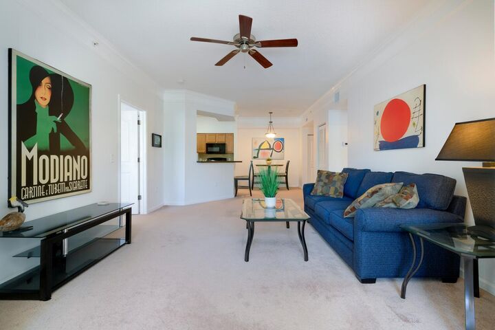 Property Photo: 5205 Myrtlewood Circle E 201 FL 33418
