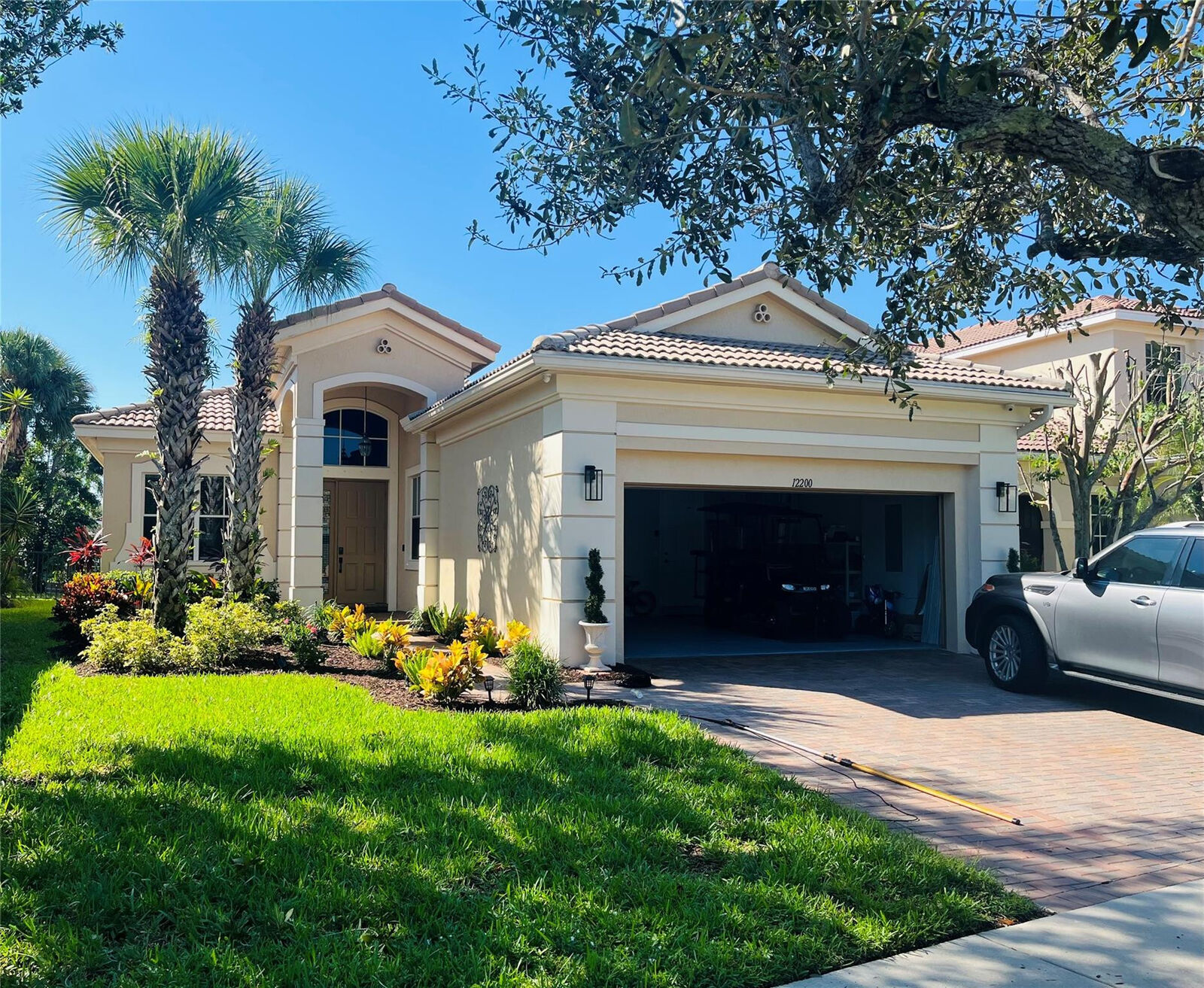Property Photo: 12200 NW 77th Manor FL 33076