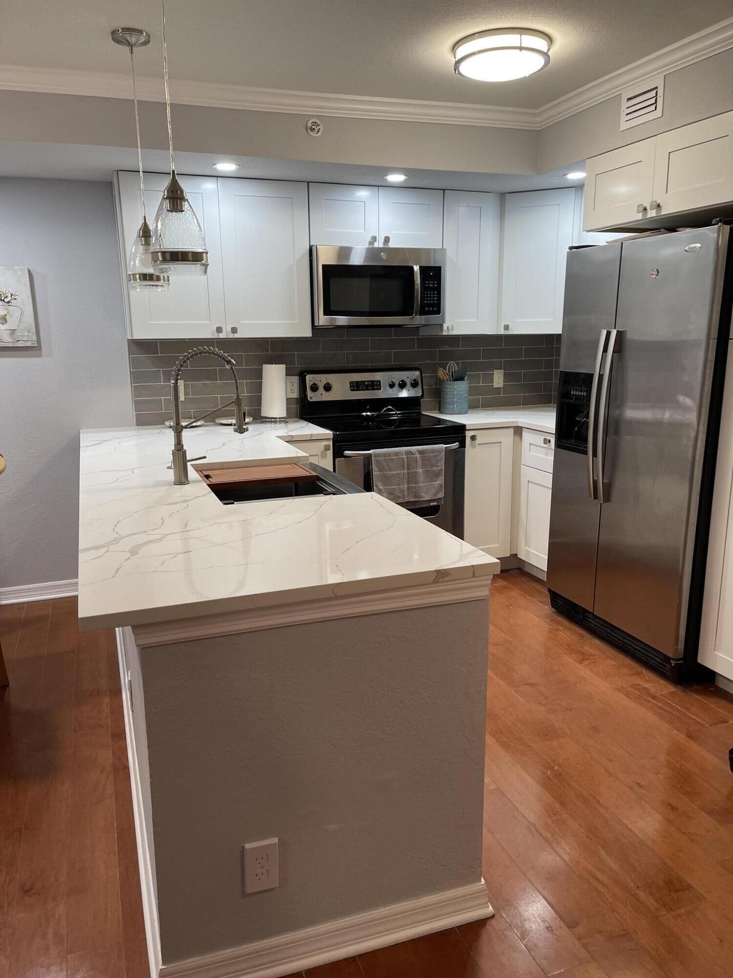 Property Photo: 1801 N Flagler Drive 219 FL 33407