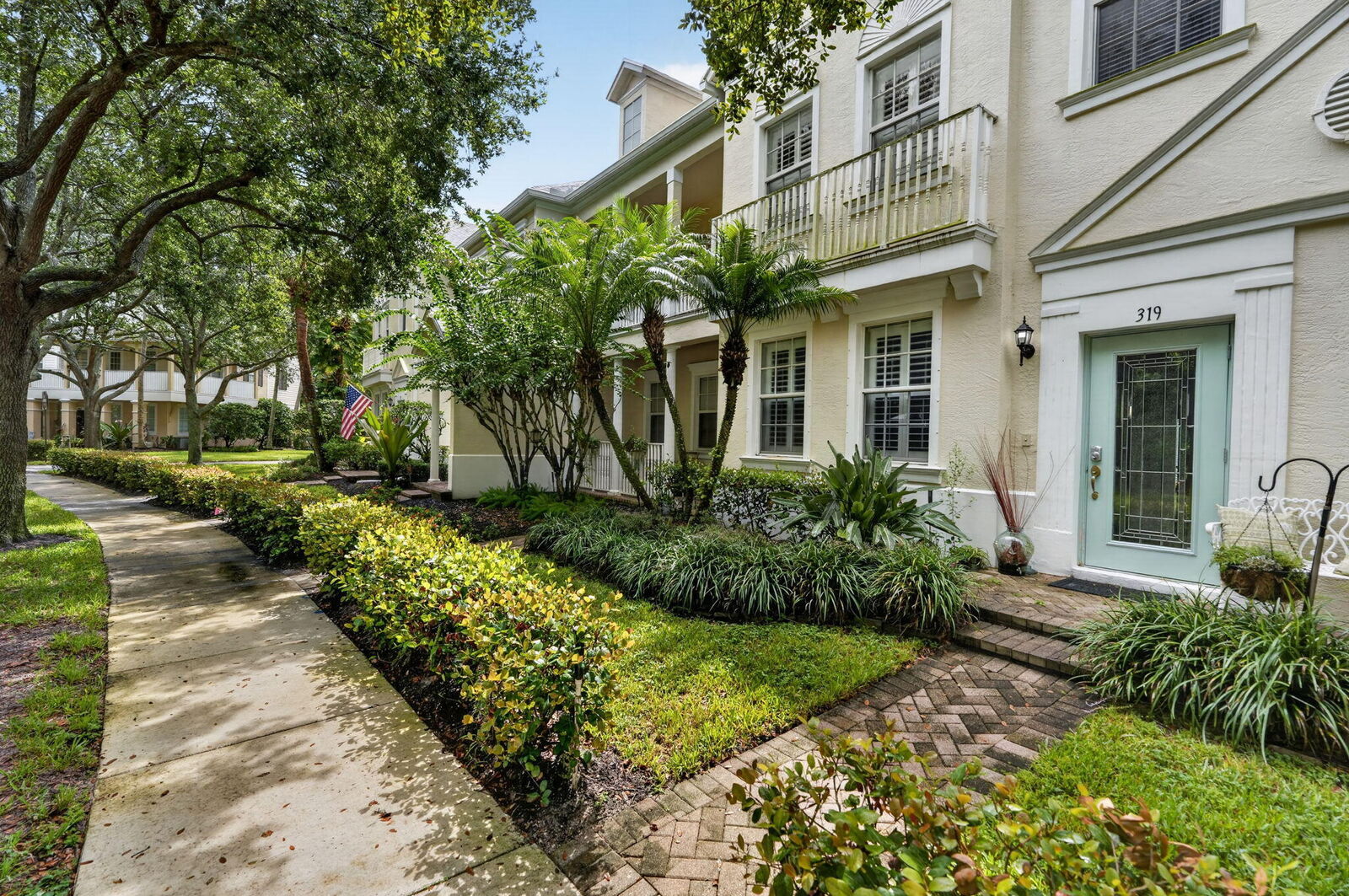 Property Photo:  319 E Bay Cedar Circle  FL 33458 