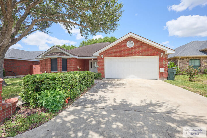 Property Photo: 2609 Thomas Ln. TX 78550