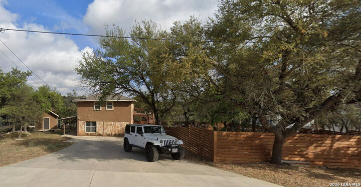 Property Photo: 404 Valley Ridge TX 78133