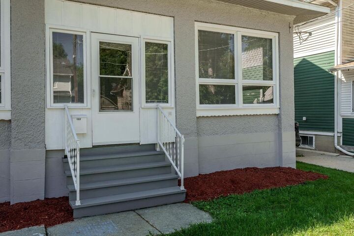 Property Photo: 103 E Roosevelt Street IL 61032