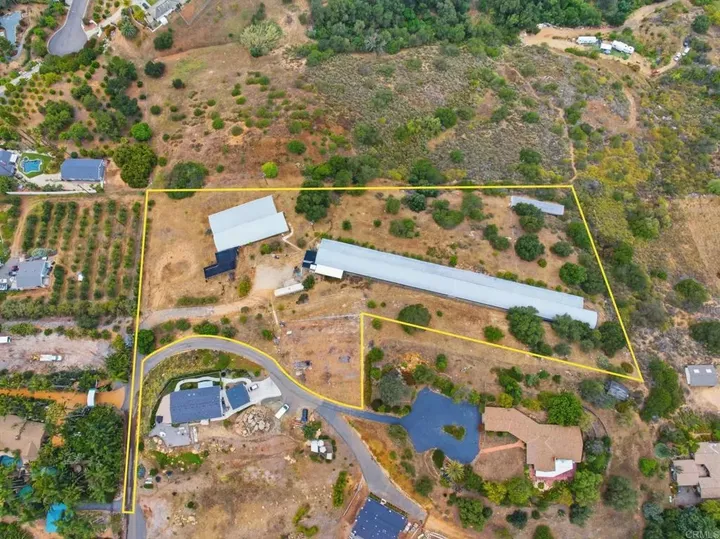 Property Photo: 803 Quail Hill CA 92028