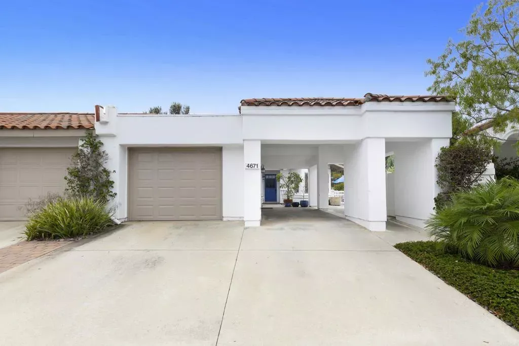 Property Photo: 4671 Majorca Way CA 92056