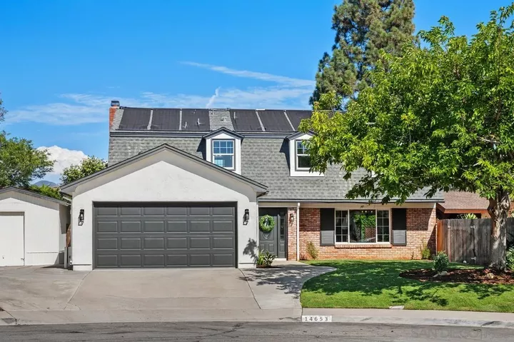 Property Photo:  14653 Dash Way  CA 92064 