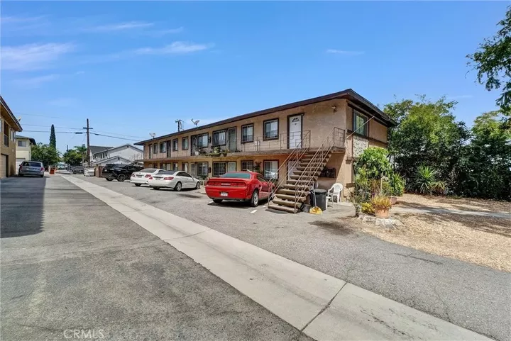Property Photo:  712 S Howard  CA 92879 