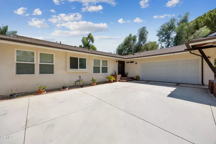 Property Photo:  6823 Northford Drive  CA 91042 