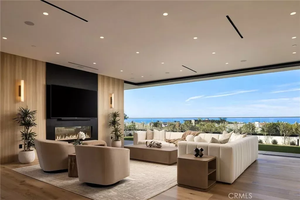 Property Photo:  53 Montecito Drive  CA 92625 