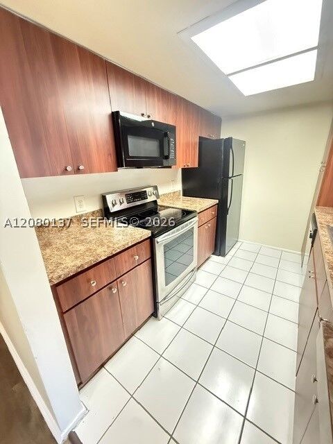 Property Photo:  8345 Coral Lake Mnr 8345  FL 33065 