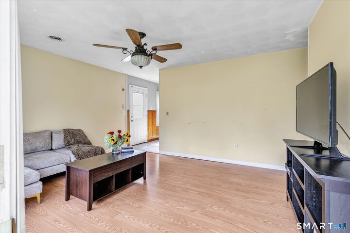 Property Photo:  12 Crestwood Road  CT 06401 