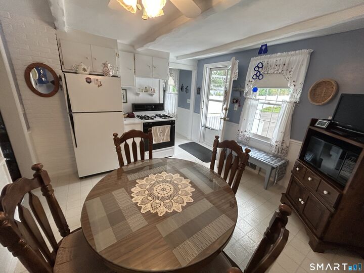 Property Photo: 190 Foote Street CT 06517