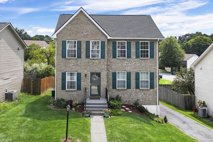 Property Photo: 20 Camellia Lane VA 24073