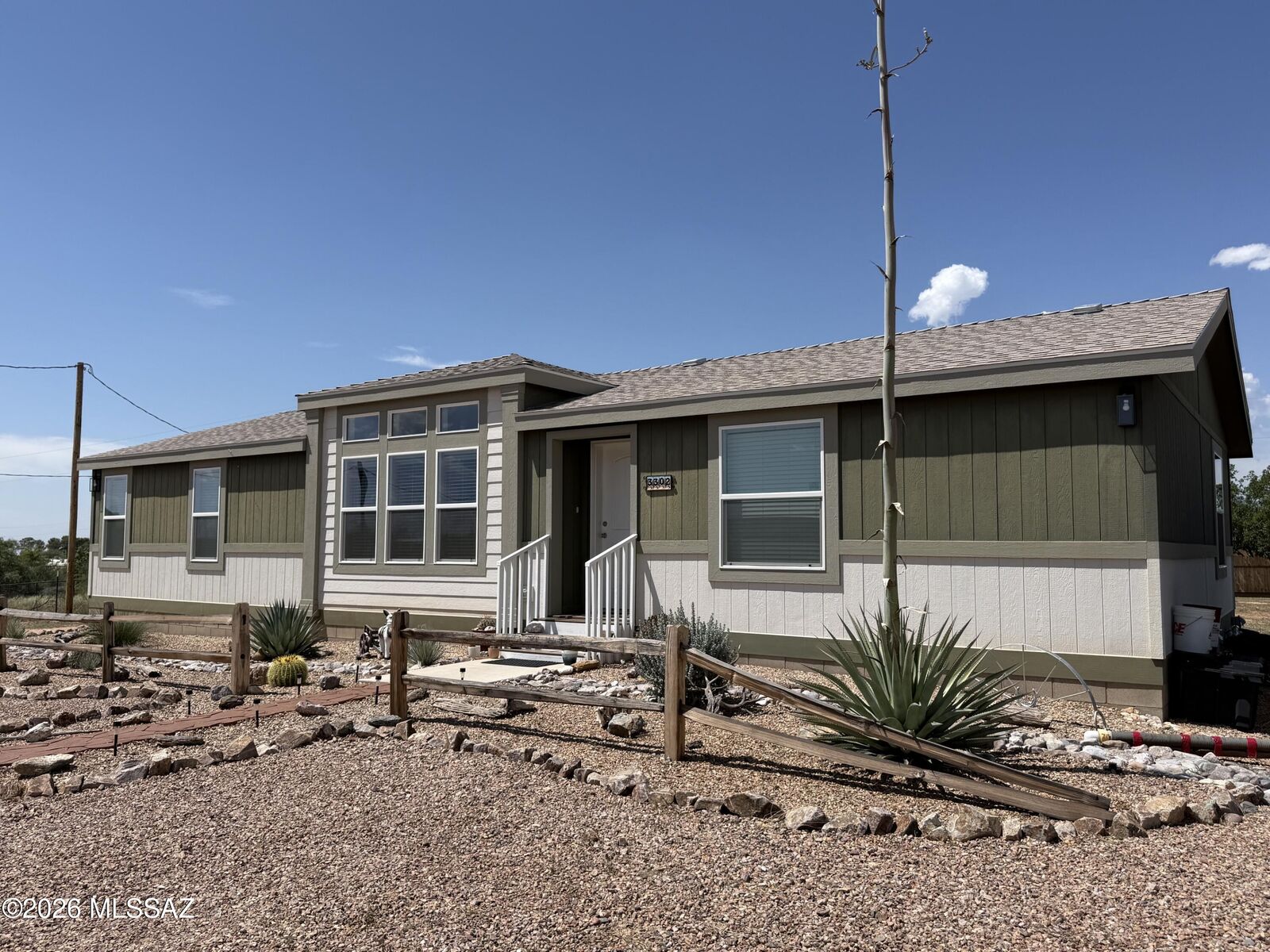 Property Photo: 3302 W Thunderbird Trail AZ 85602
