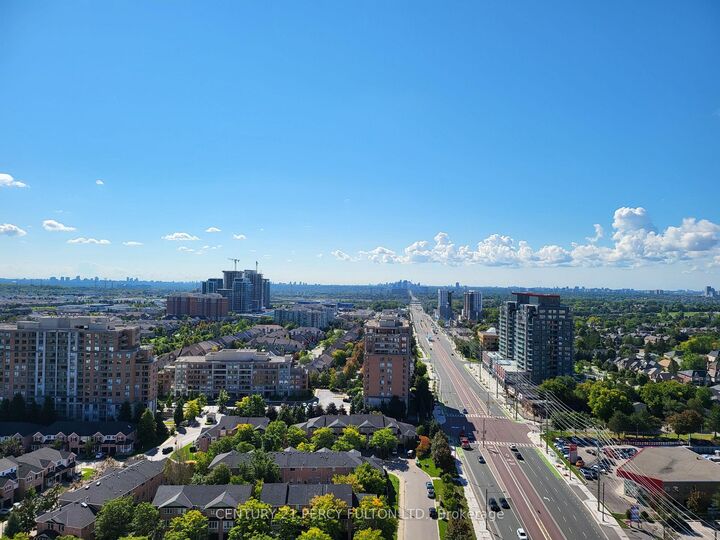 Photo de la propriété: 9201 Yonge Street NW 2008 ON L4C 1H9