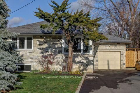 Property Photo: 10 Tinder Crescent Basement 2 ON M4A 1L3