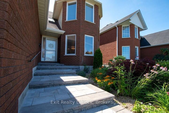 Property Photo:  3133 Frances Stewart Road  ON K9H 7L4 