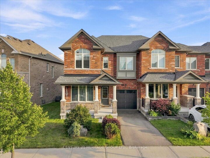 100 Mondial Crescent E — photo 1