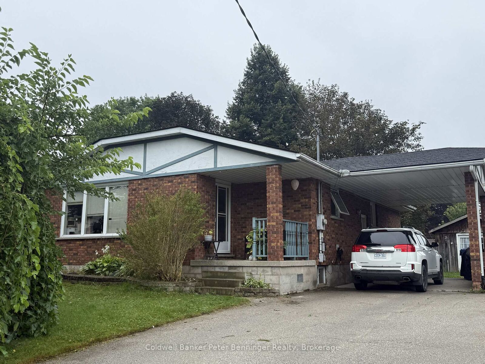 Property Photo:  672 21st Avenue  ON N4N 3L2 