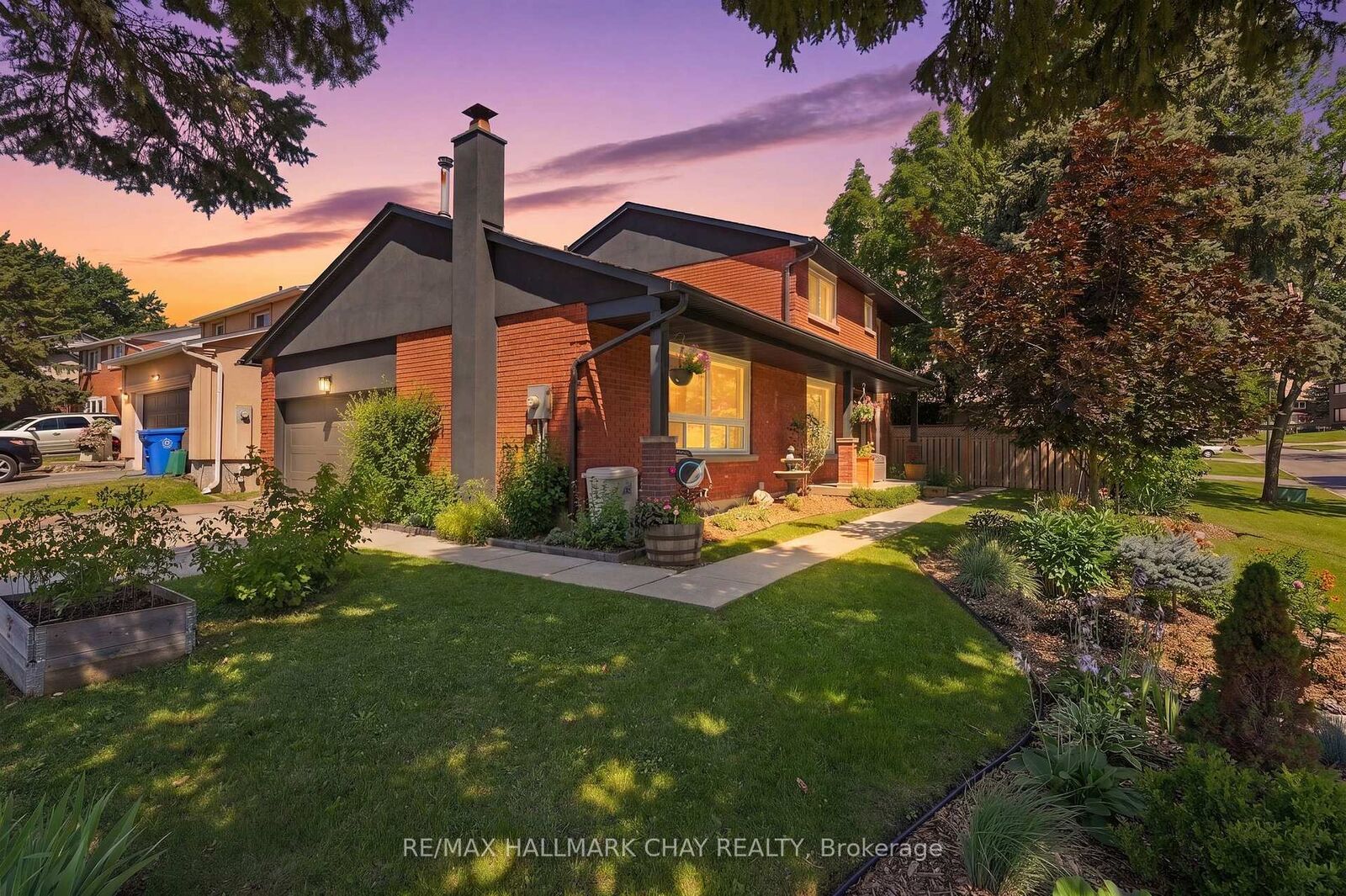 Property Photo:  278 Carlisle Street  ON L3Y 6C1 
