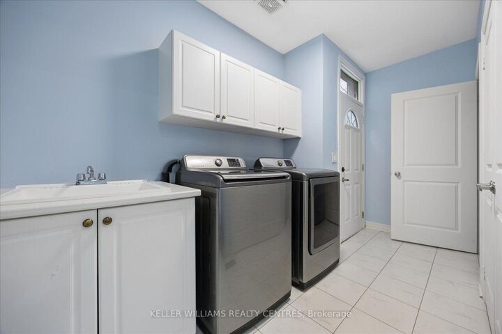 Property Photo:  277 Gibson Circle Basement 2  ON L3Z 0X2 
