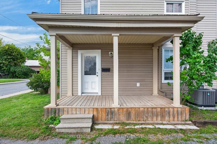 Property Photo: 167-169 Centre Street N ON K7R 1N6