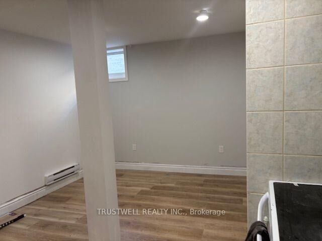 Property Photo:  14810 Yonge Street  ON L4G 1N3 
