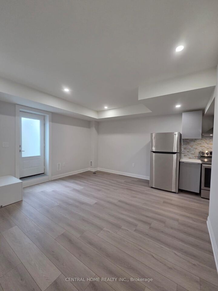 Property Photo:  2952 Elgin Mills Road E  ON L6C 1K9 