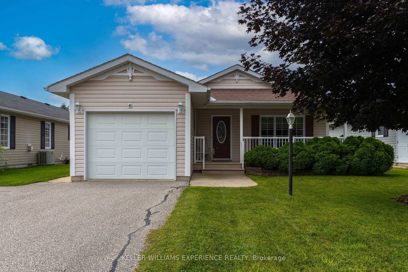 Property Photo:  6 Virginia Avenue  ON L9Z 3A8 