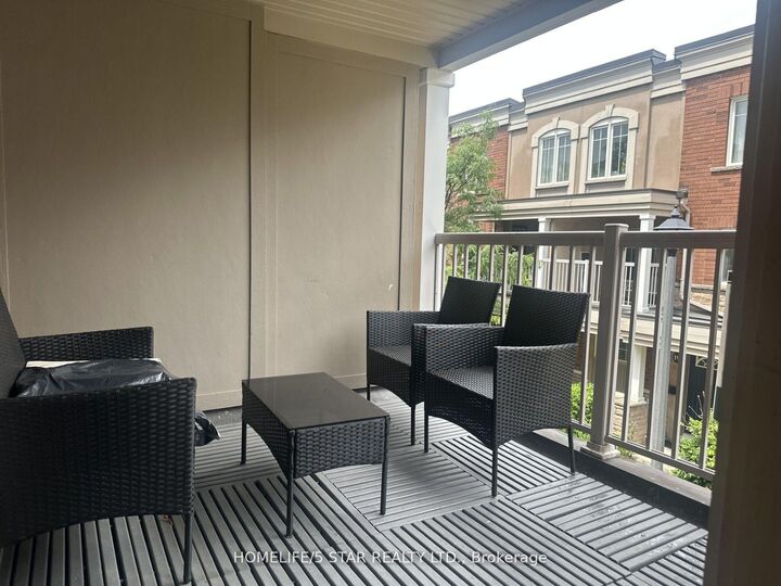 Property Photo:  375 Cook Road 27  ON M3J 3T6 