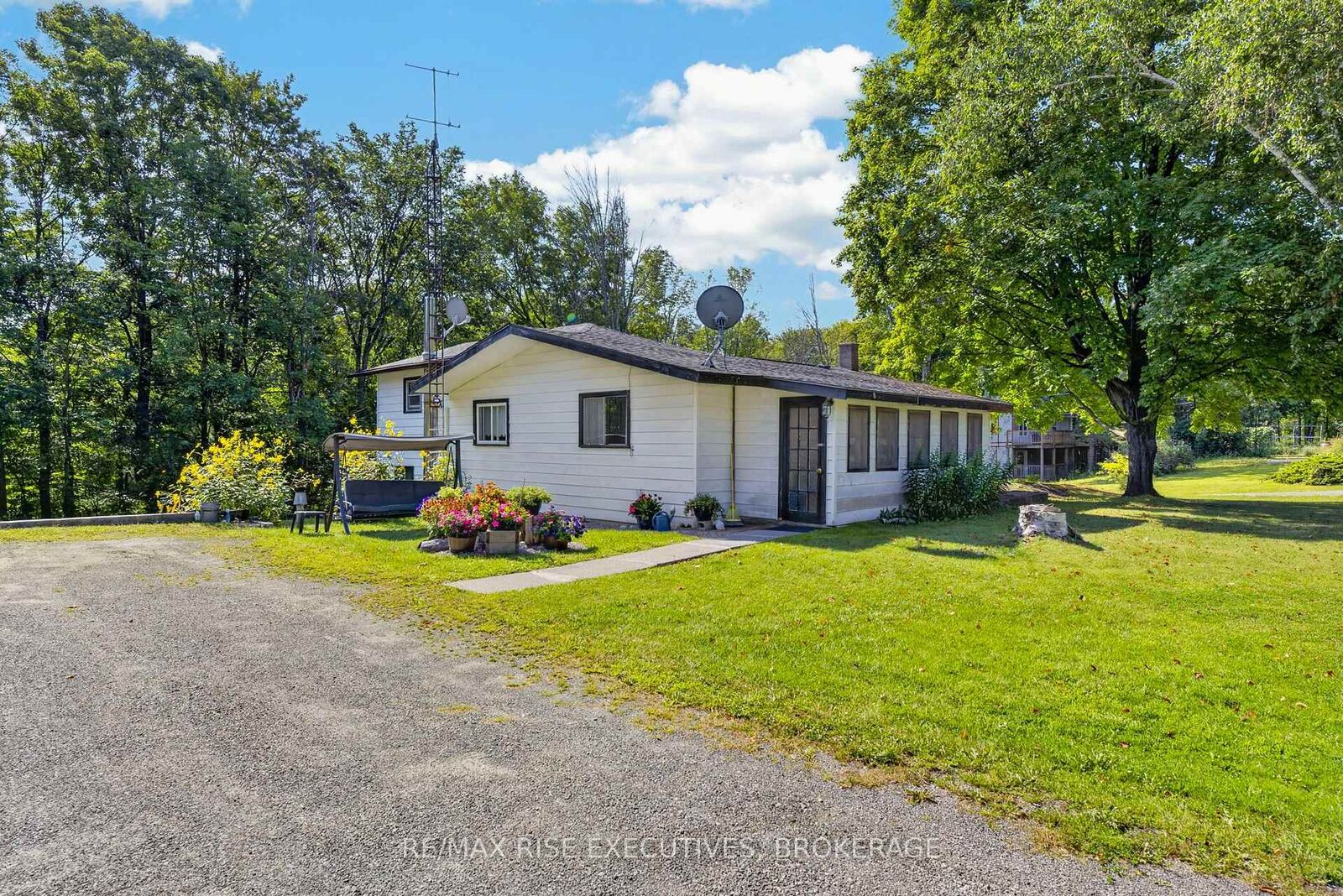 Property Photo:  6900 Perth Road  ON K0H 2L0 