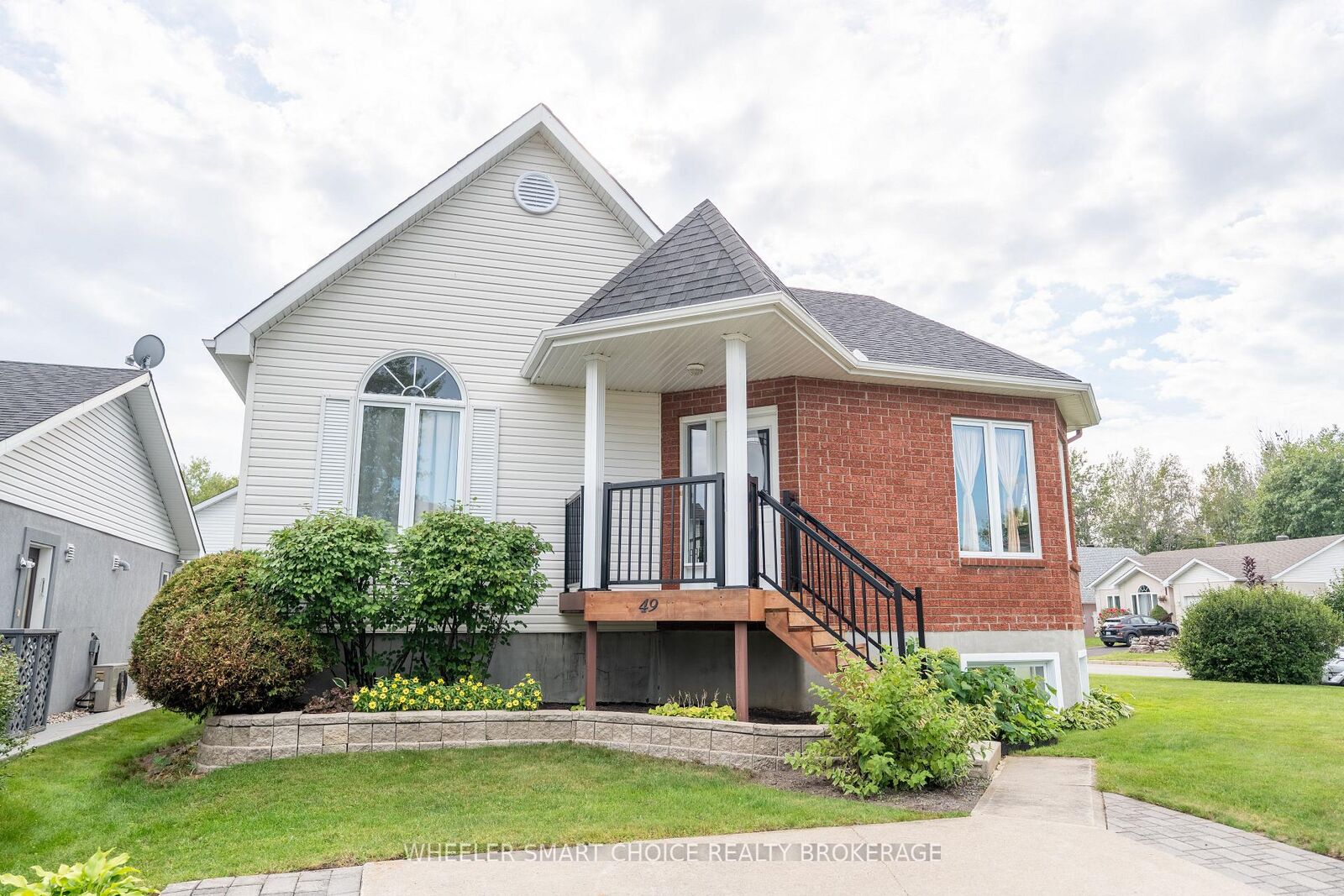 Property Photo:  49 Barnhart Drive  ON K0C 1P0 