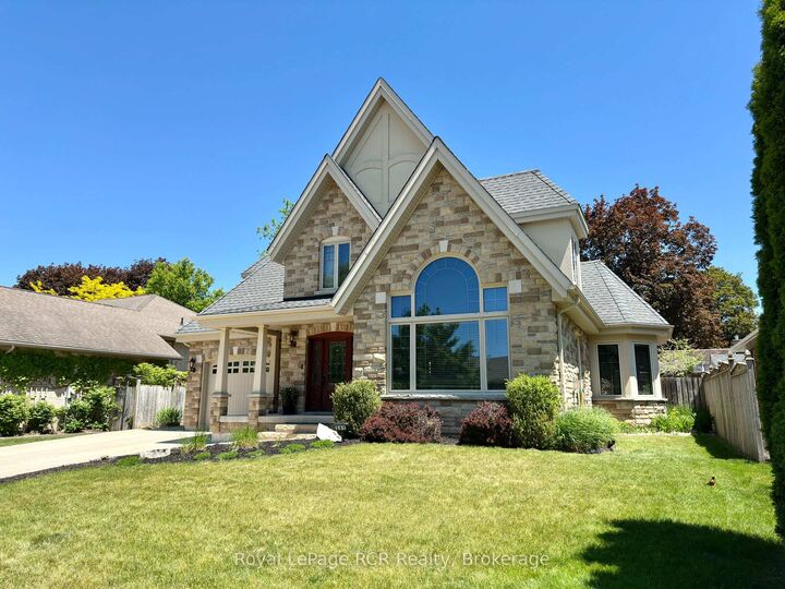Property Photo:  241 4th Street Crescent  ON N4N 3S9 