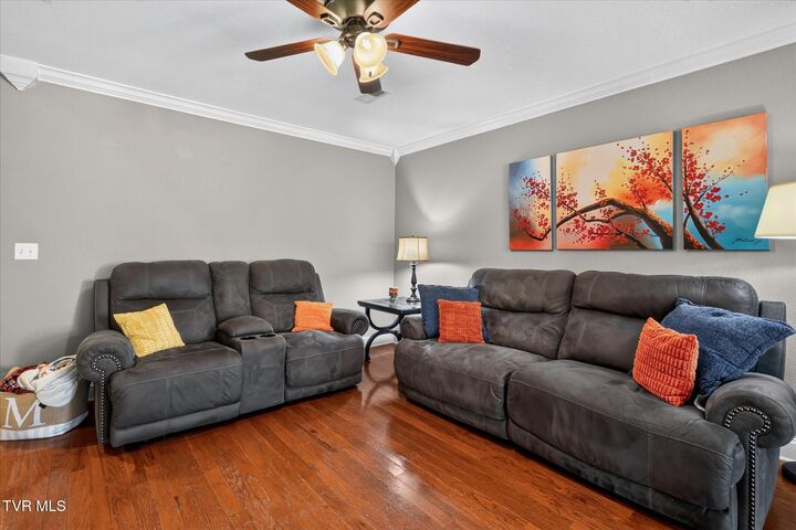 Property Photo: 411 Piper Glen TN 37615